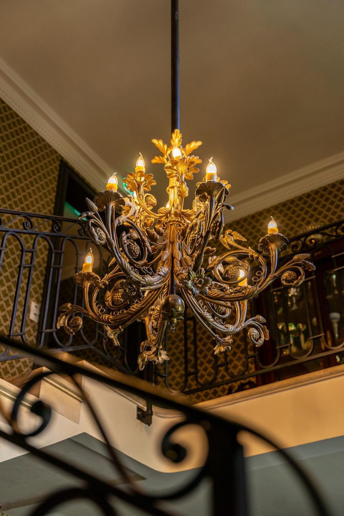 Castel Bois Marie, Maison D'Hotes Montauban Dış mekan fotoğraf A chandelier