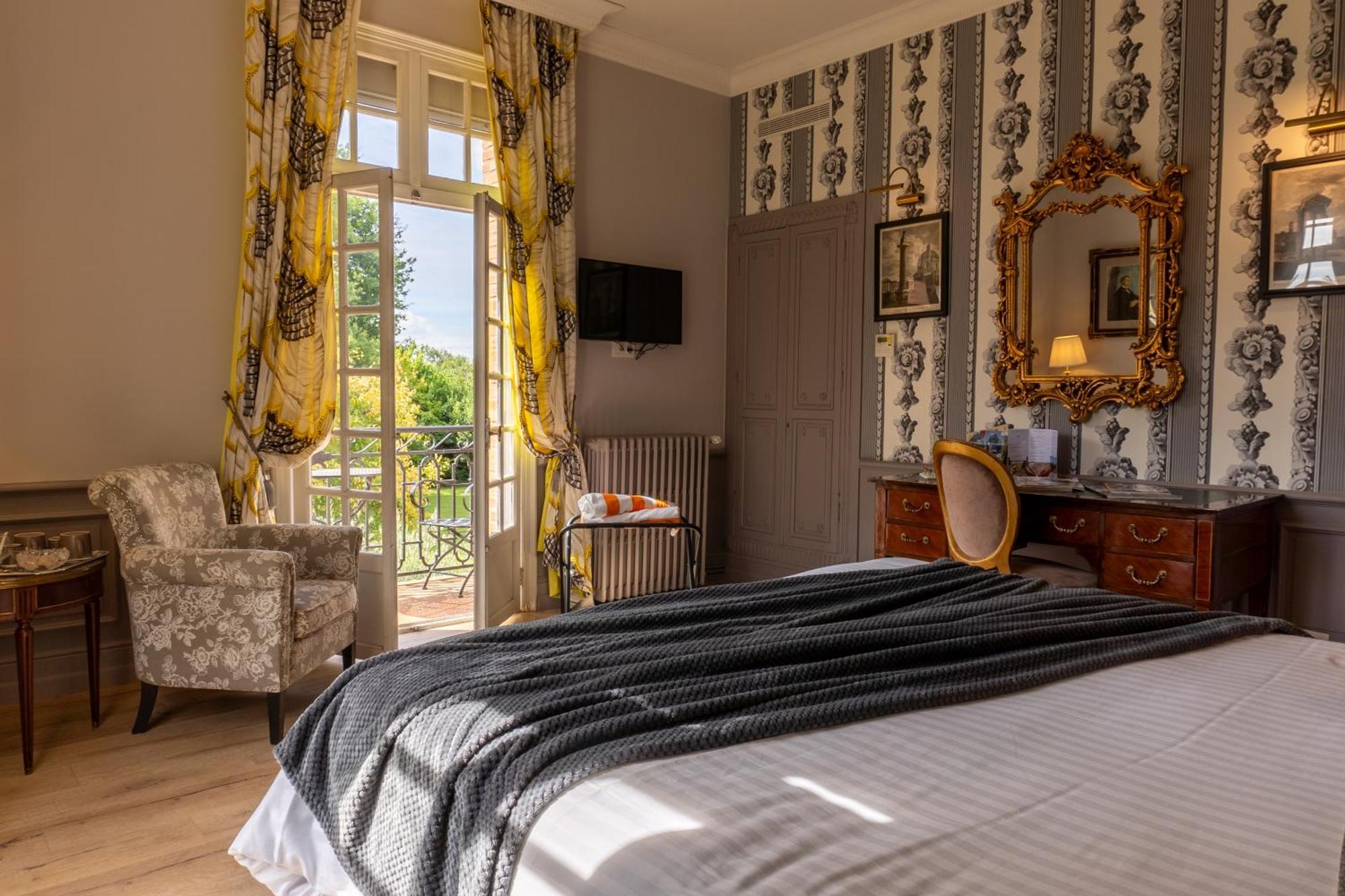 Castel Bois Marie, Maison D'Hotes Montauban Dış mekan fotoğraf A room at the hotel